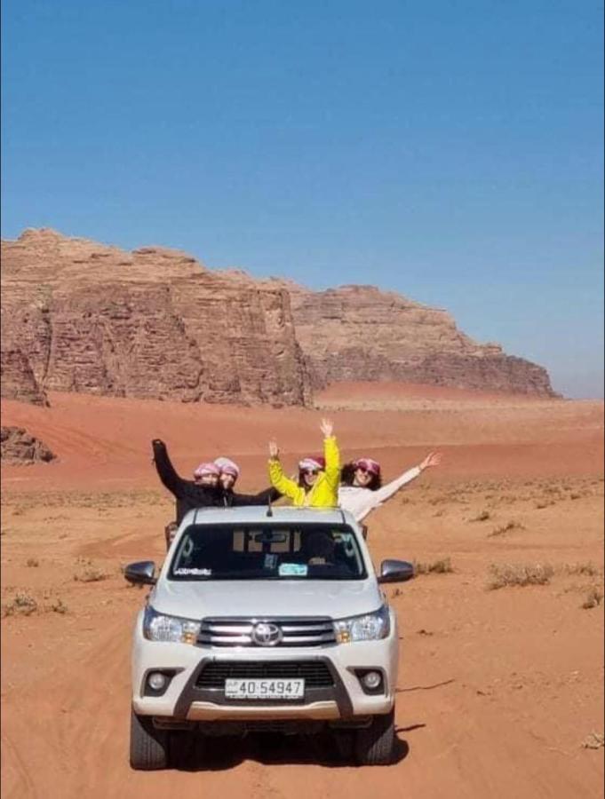 Wadi Rum Quiet Camp Екстер'єр фото