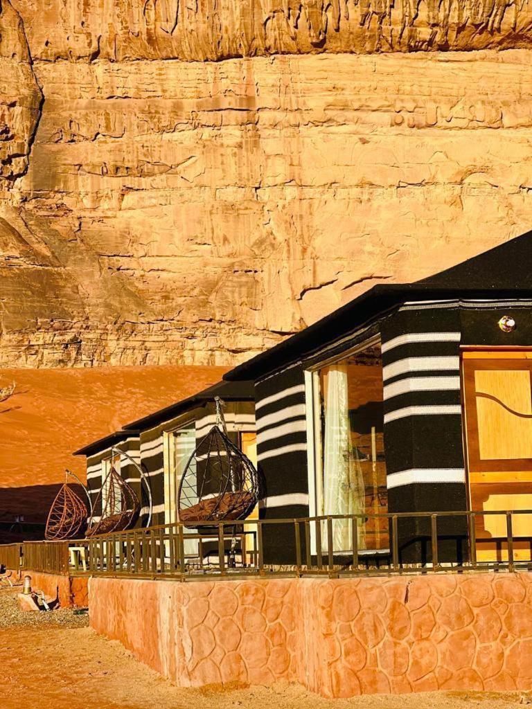 Wadi Rum Quiet Camp Екстер'єр фото